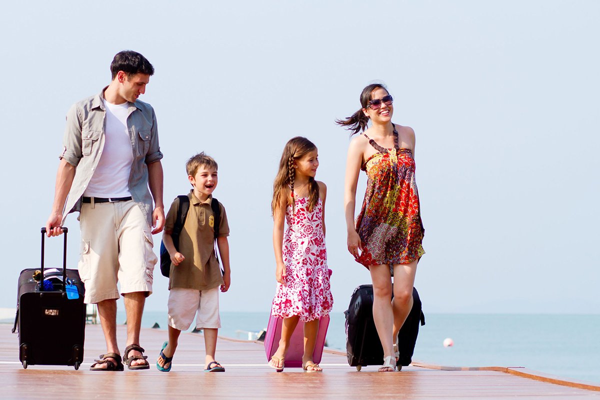 Capturing and Sharing Luxury Family Travel Moments