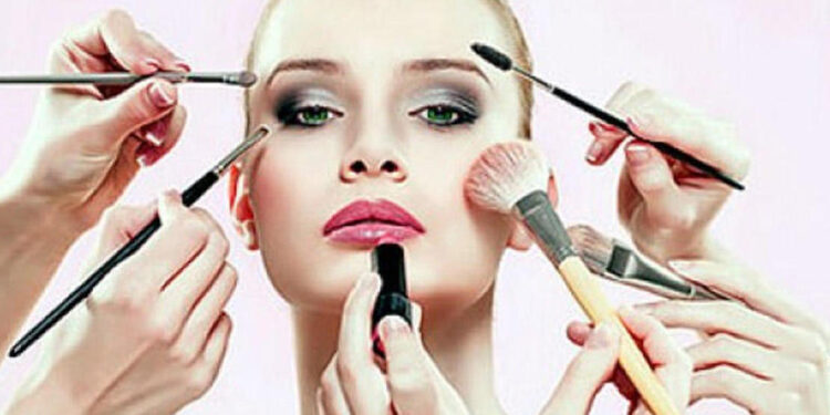 Psychology of Makeup